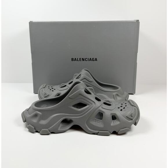 Balenciaga Gray Foam Sandal Clogs main image 4